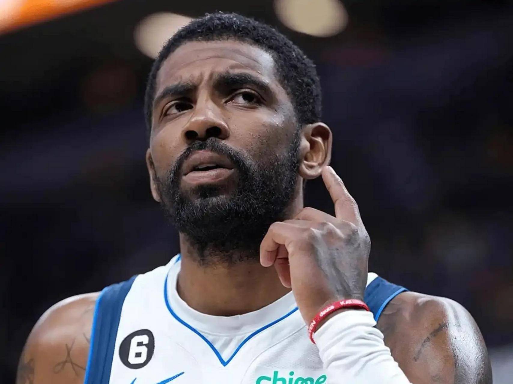 二传不稳教练加戏！科内利亚诺2：3米兰，痛失超级杯冠军（二传起伏教练抢戏，科内利亚诺2-3不敌米兰，无缘超级杯冠军）