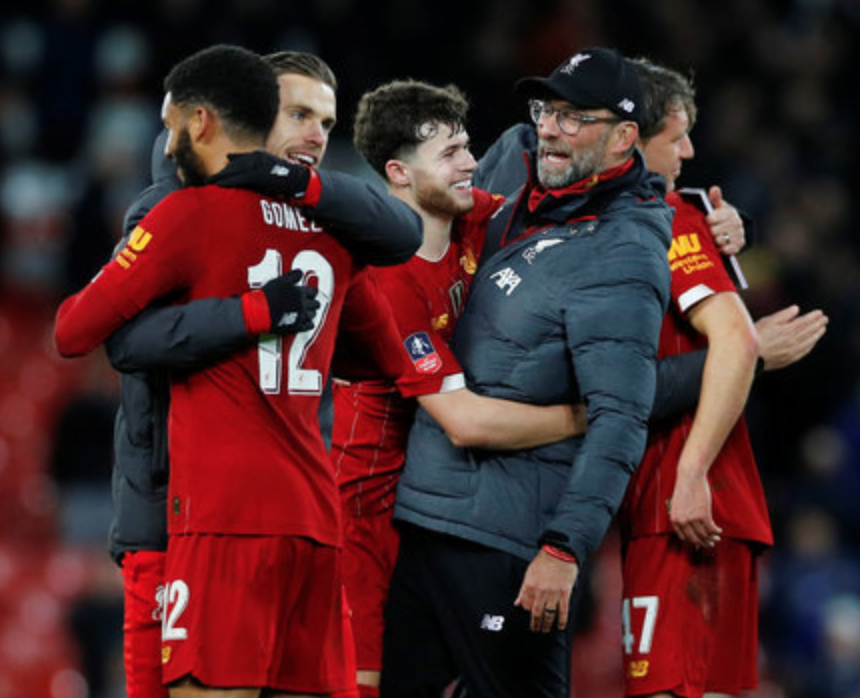 博斯：很惊讶曼城放走阿尔瓦雷斯；我与西蒙尼执教理念相反（博斯：曼城放走阿尔瓦雷斯让我意外；我的执教风格与西蒙尼截然相反）