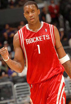 苏媒：泰州一所中学将“苏超”解说金句设为了课间铃声（苏媒报道：泰州一中学把“苏超”解说金句用作课间铃声）