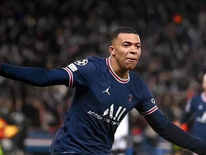 科尔：库里的伤势并未进一步恶化，这无疑让我们松了口气（科尔：库里伤情未加重，我们大松一口气）