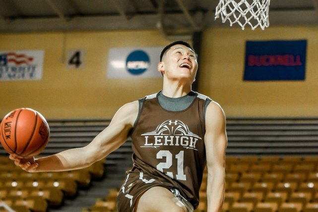 豪门杀手！桑德兰本赛季面对英超Big6仅负于曼联（豪门克星！桑德兰本季对英超六强仅负曼联）