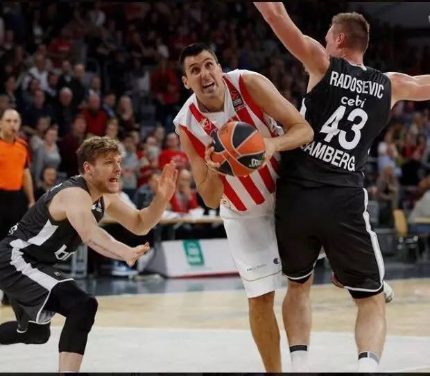 德保罗：去国家队前，梅西对我说他想再去诺坎普看看（德保罗：启程国家队前，梅西说他想再回诺坎普看看）