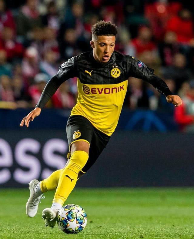 神户后卫：与申花的比赛并不轻松，感谢权田修一的扑点（神户后卫谈申花之战：比赛不轻松，感谢权田修一扑出点球）