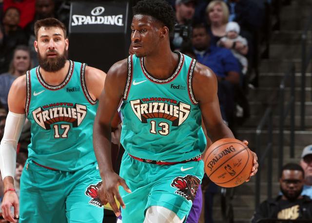 TA：曼城明夏可能签右后卫和右边锋，他们仍在关注利夫拉门托（TA称曼城明夏或引进右后卫与右边锋，仍关注利夫拉门托）