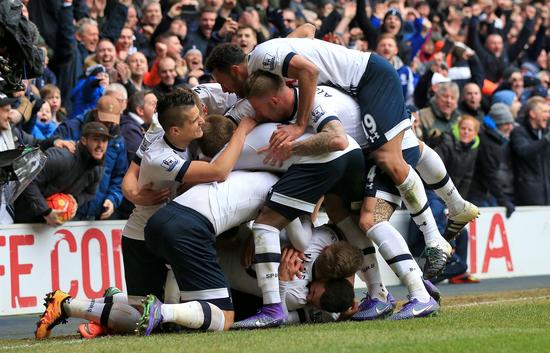 记者：恩里克很欣赏小蜘蛛且球员也愿加盟，马竞要价1.2亿欧（记者：恩里克钟意小蜘蛛、球员愿加盟，马竞标价1.2亿欧）