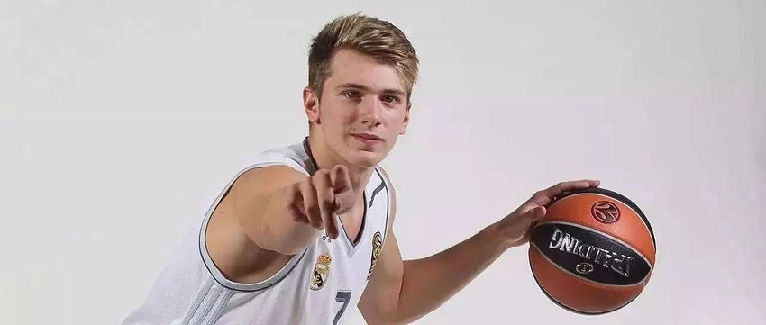 势不可挡！阿森纳在欧冠联赛阶段豪取8连胜，得失球24-2（阿森纳欧冠赛场八连胜，24比2攻防碾压）