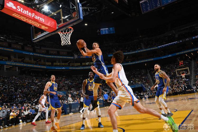 内马尔伤愈回归展现无解技术（内马尔伤愈归来再现无解神技）