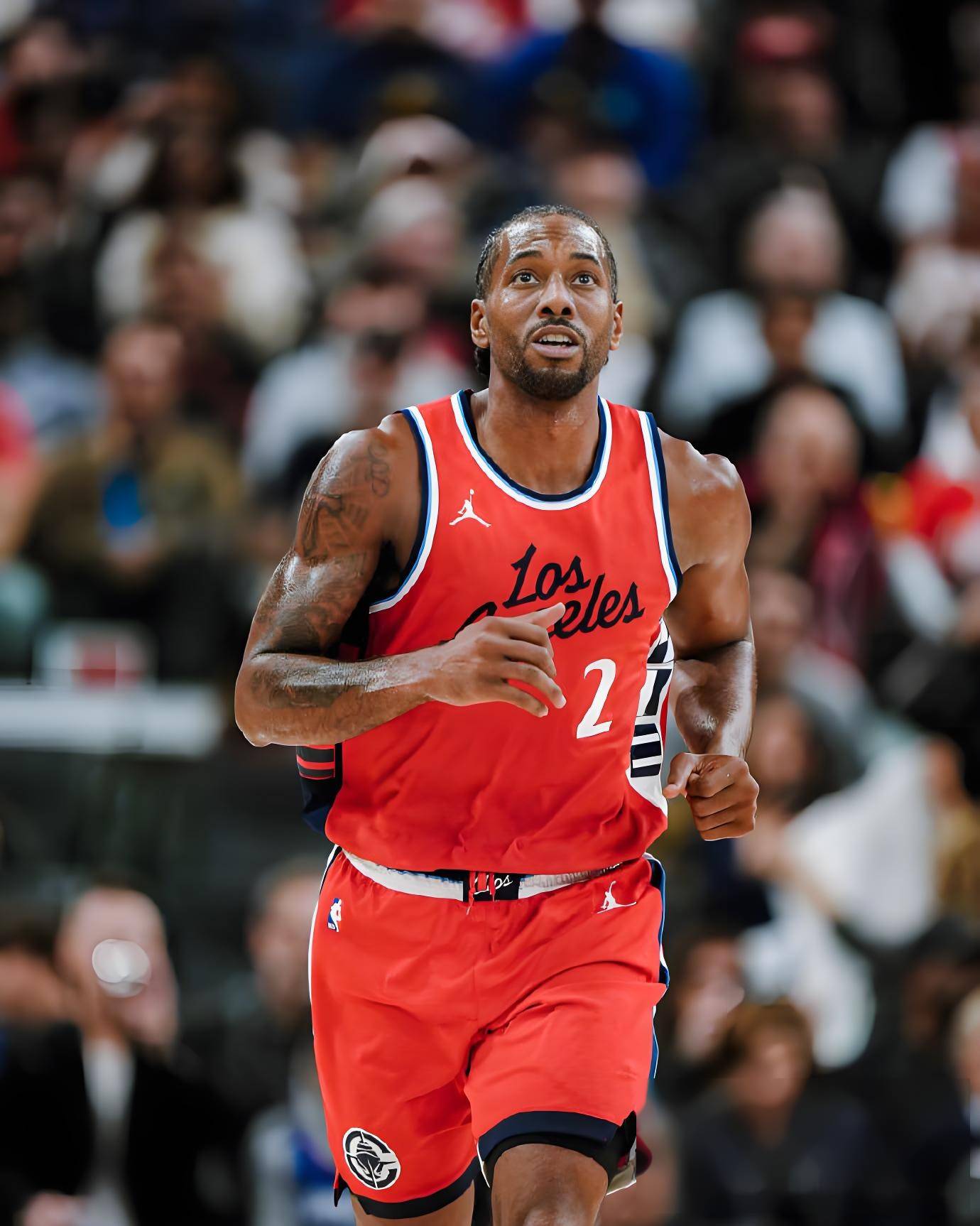 早报：英格兰流行下克上（晨报：英格兰弱队频频爆冷）