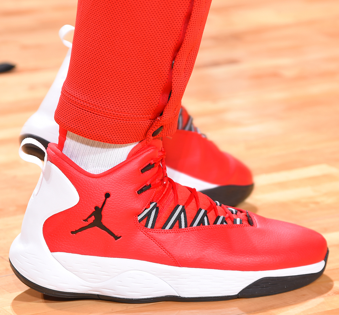 梅西的散步式踢法，背后会有怎样的技术含量？（看似散步的梅西，技术含量到底有多高？）