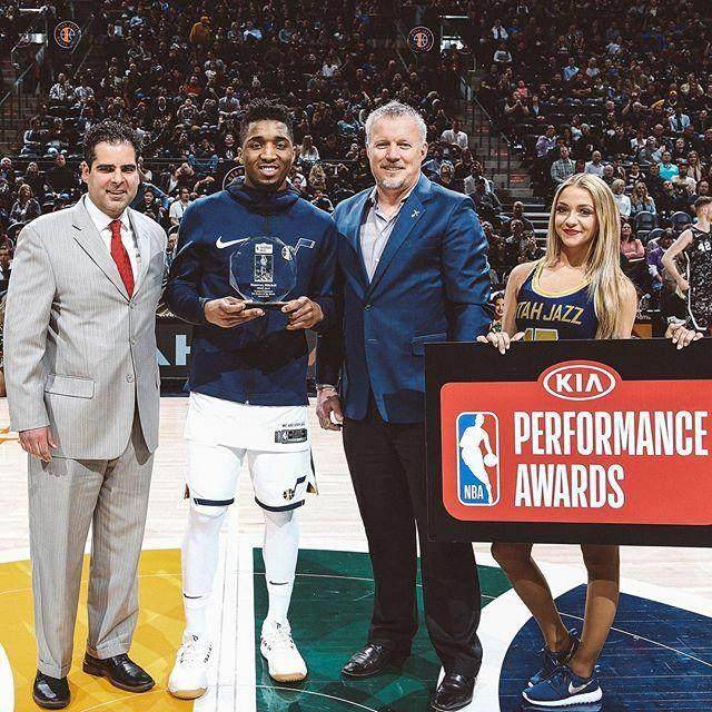 英超积分榜更新：曼城领先优势扩大,（英超积分最新：曼城继续扩大领先优势）